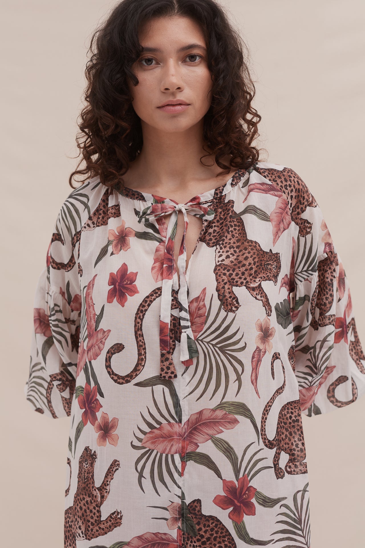 Blouson Sleeve Kaftan Soleia Leopard Print Cream
