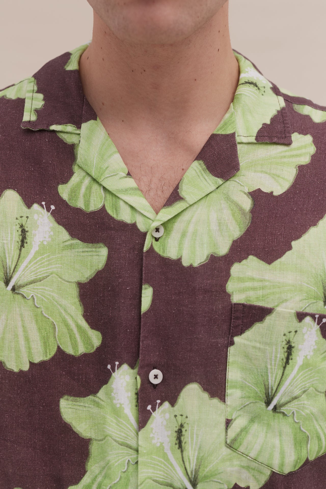 Men’s Cuban Pyjama Shirt Grand Hibiscus Print Cocoa/Lime Linen